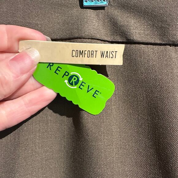 NWT Haggar Size 38x30 Dress Pants Olive Brown Classic Fit Plain Front Comfort - Picture 9 of 15